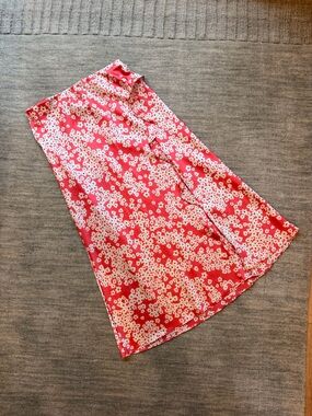 Socialite Red/Pink Floral Midi Skirt Size XS